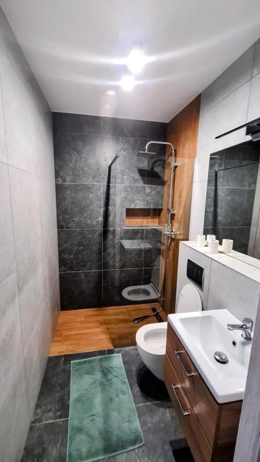 Apartamenty ليمانوفا المظهر الخارجي الصورة